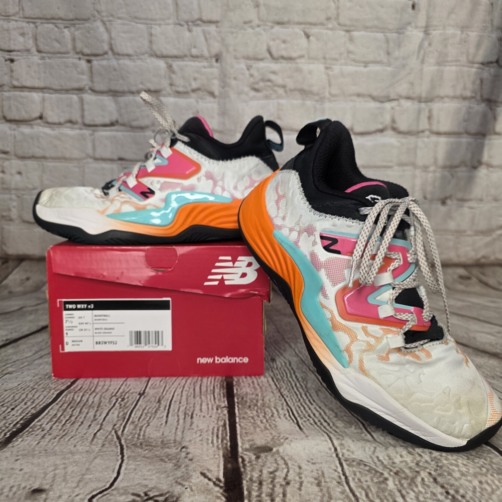New Balance Men's Multicolor Athletic Shoes